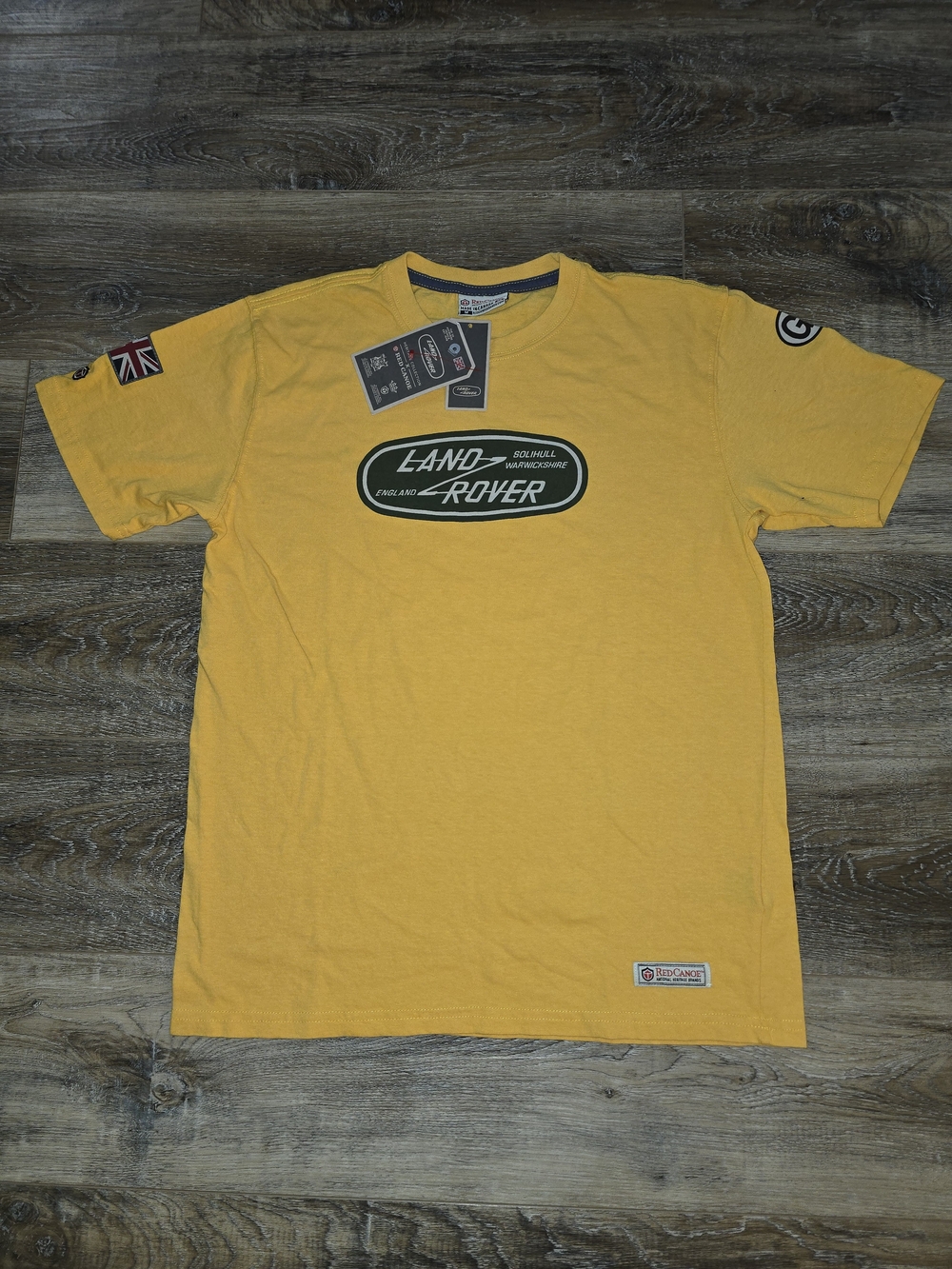 Land Rover Red Canoe Heritage Yellow T Shirt Medium NWT Made In Canada Patch Tee